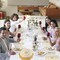 50PCS Disposable Gold White Metallic Round Paper PlaceMats Round Floral Charger Table Mat Table Setting Mat Pressed Paper Round Place Mats for Wedding Birthday Party Dining Table Decor Supplies